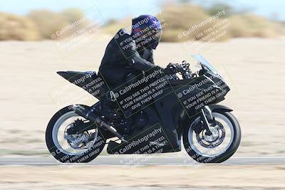 media/Oct-05-2025-CVMA (Sun) [[beeef4f201]]/Race 11-500-400(4)-350 Supersport/